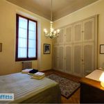 Rent 6 bedroom apartment of 170 m² in Firenze