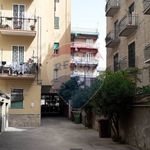 Affitto 1 camera appartamento di 100 m² in Portici