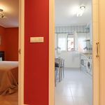 Rent 3 bedroom apartment of 75 m² in Laredo