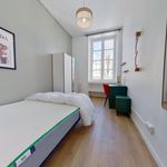 Rent a room of 146 m² in Arrondissement of Nantes