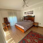 Rent 8 bedroom house of 400 m² in Antalya