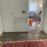 Rent 5 bedroom apartment of 137 m² in Roma