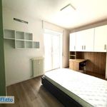 Rent 3 bedroom apartment of 60 m² in Milano