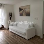 Affitto 2 camera casa di 90 m² in San Donato Milanese