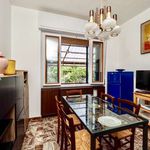 Rent a room of 104 m² in Milan