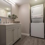 Rent 1 bedroom apartment of 74 m² in Milwaukee