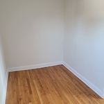 Rent 2 bedroom apartment of 1130 m² in Chicago