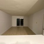 Rent 2 bedroom apartment of 895 m² in Homestead