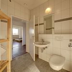 Rent a room of 115 m² in Stuttgart