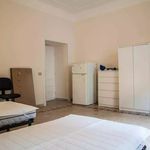 Rent 5 bedroom apartment in Bernalda