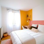 Rent a room of 105 m² in Saint-Denis
