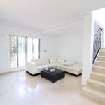 Alquilo 3 dormitorio casa de 140 m² en Guardamar del Segura