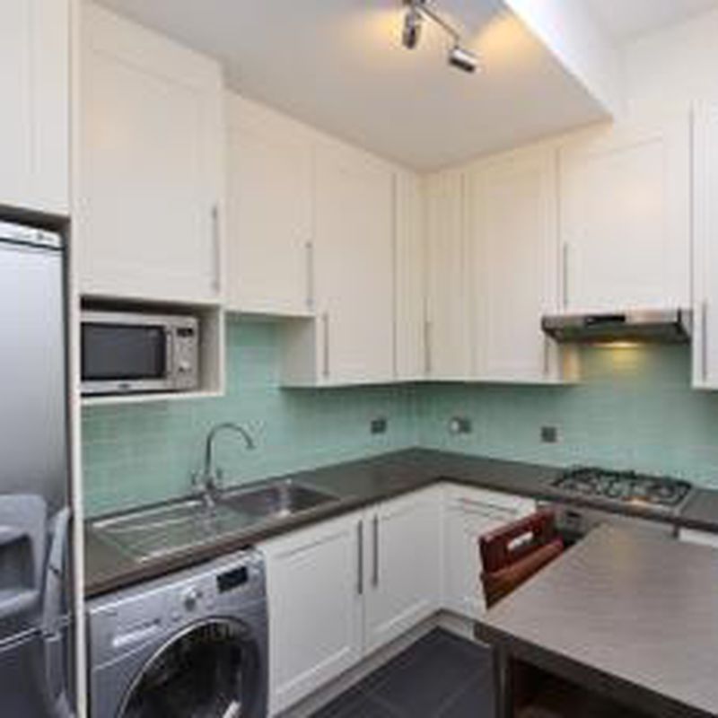 3 Bedroom Flat to Rent Abbeyhill