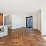 Rent 2 bedroom flat of 785 m² in London