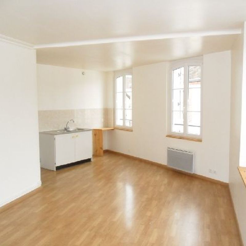 Appartement 1 pièce - 32m² - CLOYES SUR LE LOIR Cloyes-sur-le-Loir