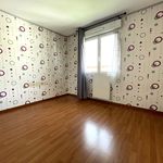 Rent 2 bedroom apartment of 44 m² in Échirolles