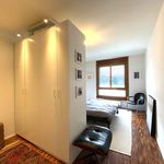 Miete 5 Schlafzimmer wohnung von 153 m² in Val-de-Ruz