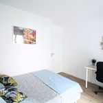 Rent 1 bedroom apartment of 12 m² in Clichy