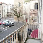 Appartement de 106 m² avec 5 chambre(s) en location à Cahors