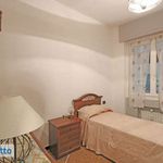 Affitto 6 camera appartamento di 96 m² in Genova