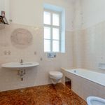 Rent 5 bedroom apartment of 142 m² in Wien
