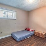 Rent 4 bedroom house in Calgary