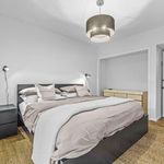 Rent 3 bedroom apartment of 1760 m² in Wellington