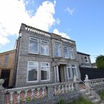 Rent 5 bedroom house in Penryn