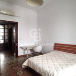 Affitto 5 camera appartamento di 160 m² in Bari