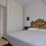 Affitto 5 camera appartamento di 120 m² in Pietrasanta