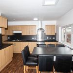 Rent 8 bedroom flat in Leicester