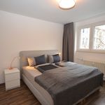 Miete 3 Schlafzimmer wohnung von 92 m² in Frankfurt am Main
