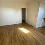 Rent 2 bedroom apartment of 26 m² in Orléans