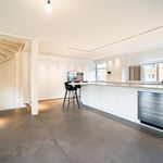 Rent 4 bedroom house of 300 m² in Woluwe-Saint-Pierre