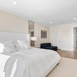 Rent 2 bedroom house of 173 m² in Tarrytown