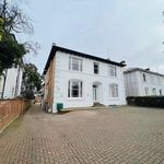 Rent 1 bedroom apartment in Leamington Spa