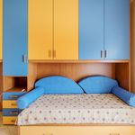 Rent 4 bedroom apartment in Rome