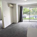 Rent 1 bedroom apartment in Surfers Paradise