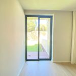 Rent 1 bedroom apartment of 67 m² in Porto