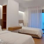 Rent 2 bedroom apartment of 135 m² in Glyfada