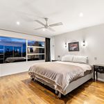 Rent 4 bedroom apartment in Riverhead