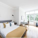 Rent 5 bedroom house in Chelsea