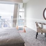 Wynajmij 3 sypialnię apartament z 142 m² w Warszawa