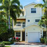 Rent 4 bedroom apartment of 2748 m² in Fort Lauderdale