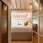 Rent 5 bedroom apartment of 123 m² in Firenze