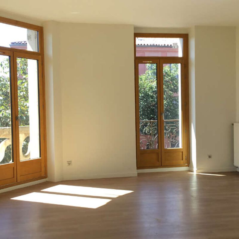 Location appartement 3 pièces 66 m² Montauban (82000)