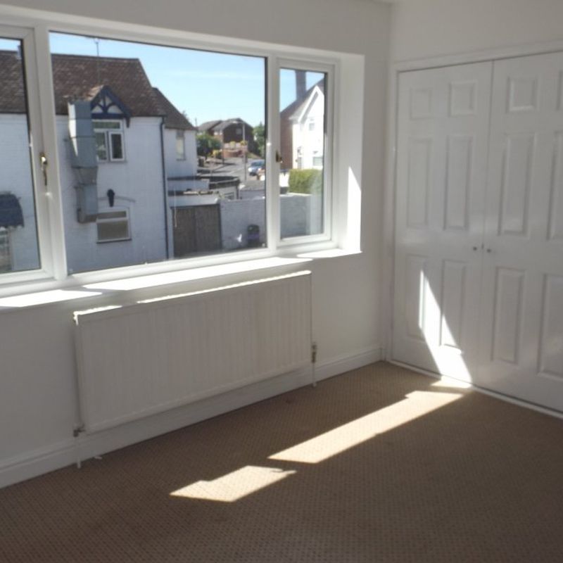 1 bedroom property to let in Coombs Road, Halesowen - £700 pcm Coombeswood