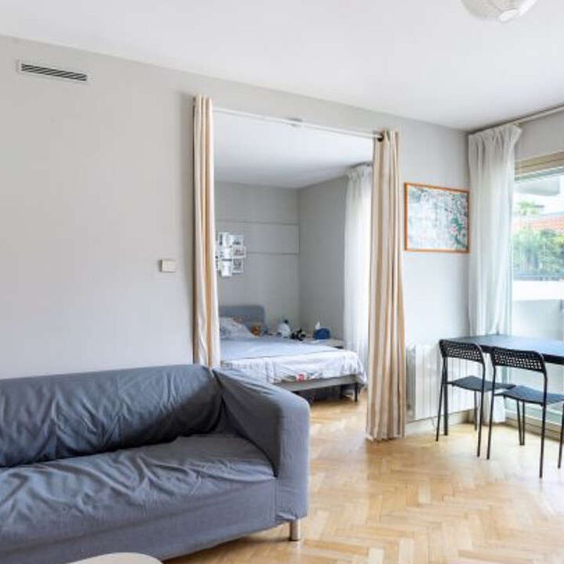 Location appartement 2 pièces 34 m² Lyon 6 (69006)