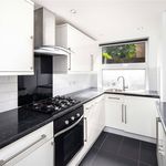 Rent 1 bedroom apartment of 531 m² in London