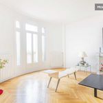 Appartement de 212 m² avec 3 chambre(s) en location à Paris 16e Arrondissement